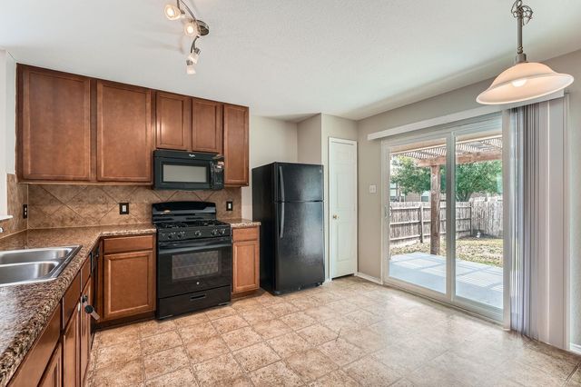 315 Moonwalker TRL, Buda, TX 78610