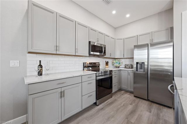 3811 Crestwell CT, St. James City, FL 33956