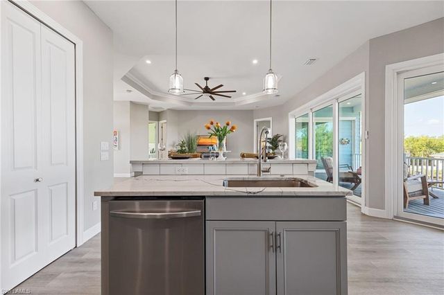 3811 Crestwell CT, St. James City, FL 33956