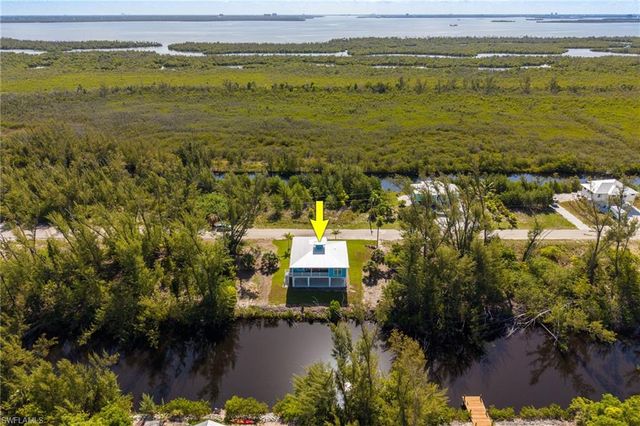 3811 Crestwell CT, St. James City, FL 33956