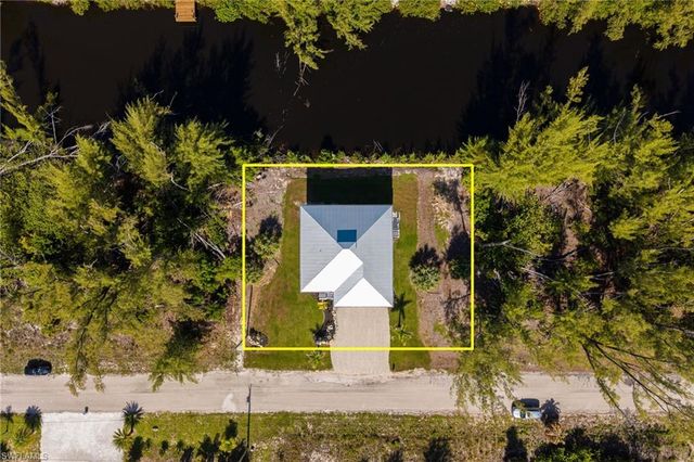 3811 Crestwell CT, St. James City, FL 33956