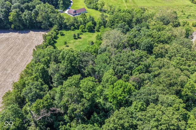 8275 E 216th Street, Cicero, IN 46034