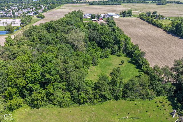 8275 E 216th Street, Cicero, IN 46034