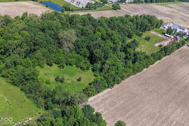 8275 E 216th Street, Cicero, IN 46034