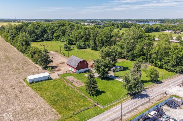 8275 E 216th Street, Cicero, IN 46034