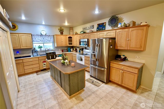 12294 Rd. 9.5 NE, Moses Lake, WA 98837
