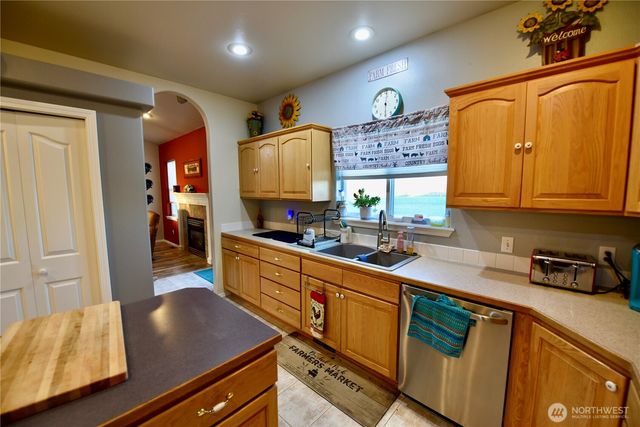 12294 Rd. 9.5 NE, Moses Lake, WA 98837