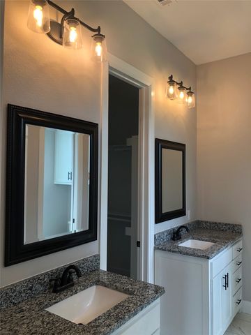 413 Hickorywood, Azle, TX 76020