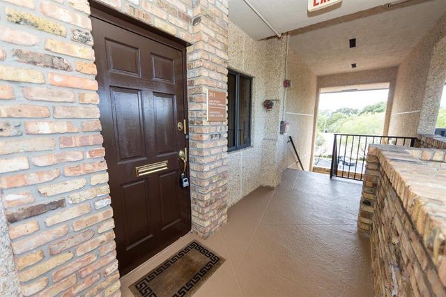 300 NW 70th Ave, Plantation, FL 33317