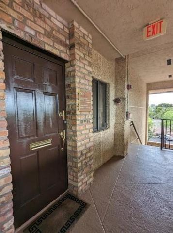 300 NW 70th Ave, Plantation, FL 33317