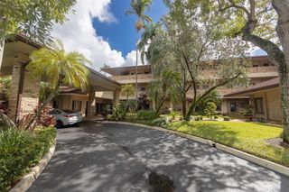 300 NW 70th Ave, Plantation, FL 33317