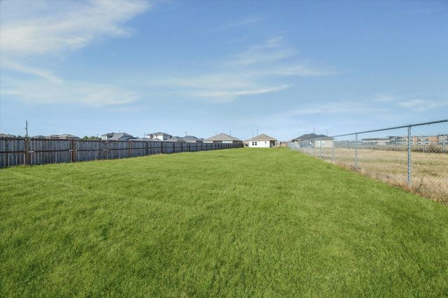 407 Road 5102 L, Cleveland, TX 77327