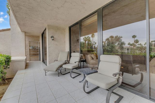 910 Island Drive 112, Rancho Mirage, CA 92270