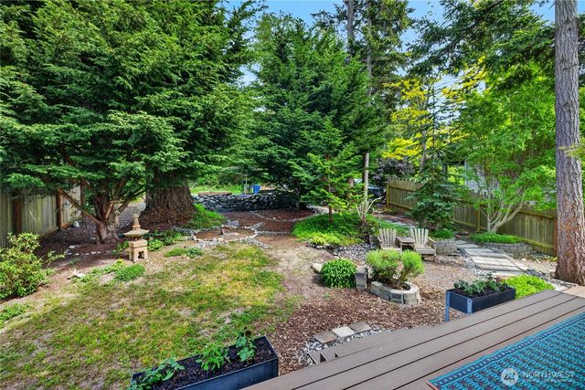17946 Cobahud, La Conner, WA 98257