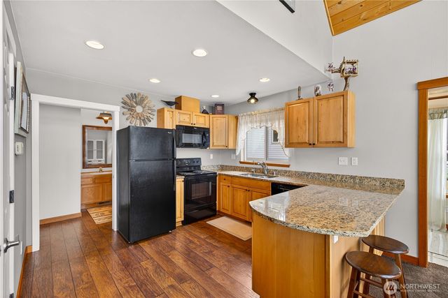 17946 Cobahud, La Conner, WA 98257