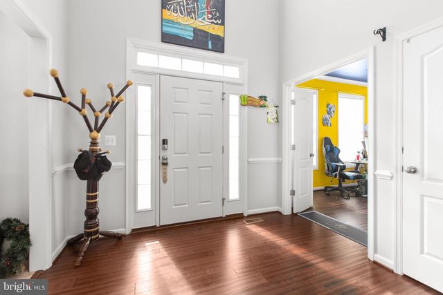 74 CROWNCREST RD, Fredericksburg, VA 22406