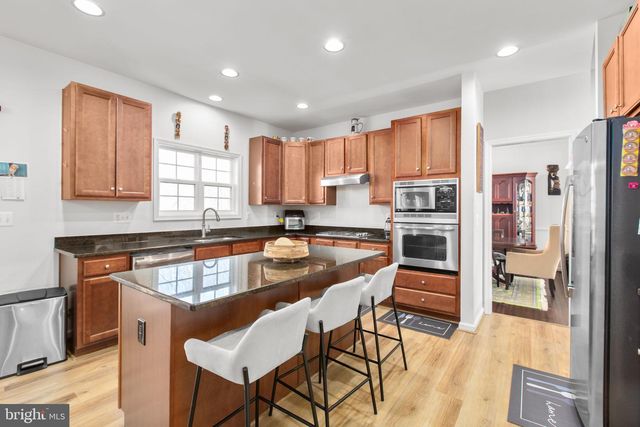 74 CROWNCREST RD, Fredericksburg, VA 22406