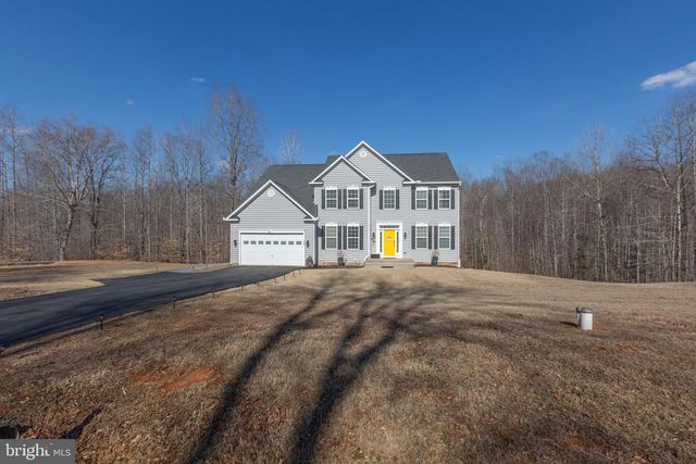 74 CROWNCREST RD, Fredericksburg, VA 22406