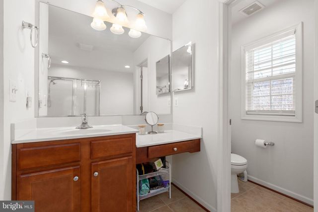 74 CROWNCREST RD, Fredericksburg, VA 22406