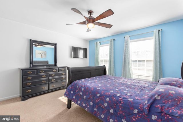 74 CROWNCREST RD, Fredericksburg, VA 22406