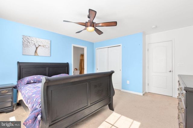 74 CROWNCREST RD, Fredericksburg, VA 22406