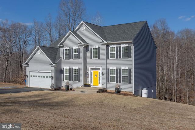 74 CROWNCREST RD, Fredericksburg, VA 22406