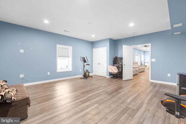 74 CROWNCREST RD, Fredericksburg, VA 22406