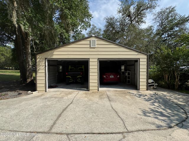 5299 COUNTY ROAD 352 Road, Keystone Heights, FL 32656