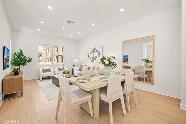 126 Baluster, Irvine, CA 92618