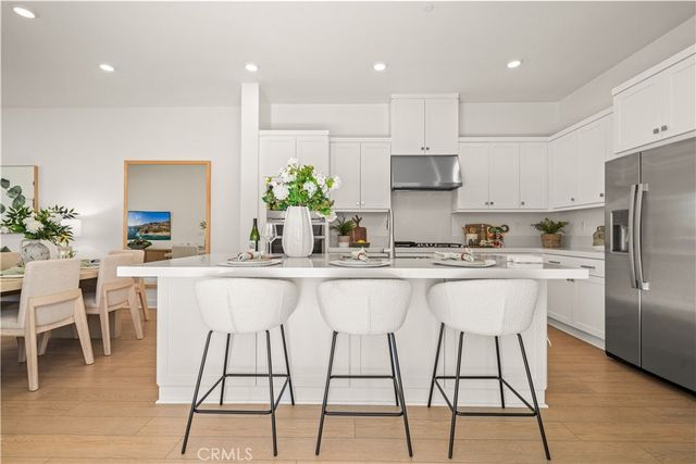 126 Baluster, Irvine, CA 92618
