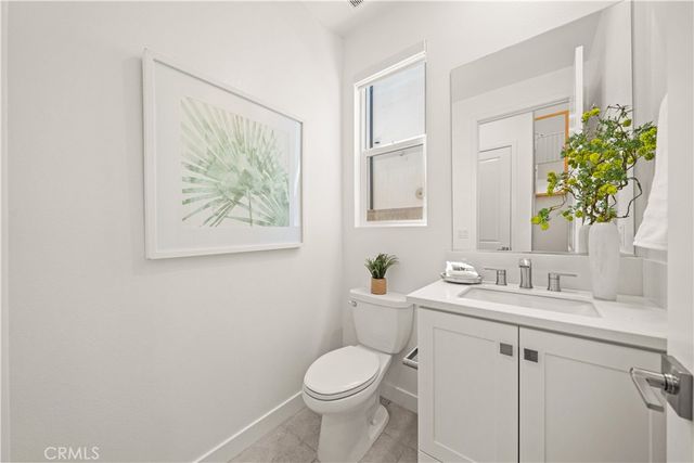 126 Baluster, Irvine, CA 92618