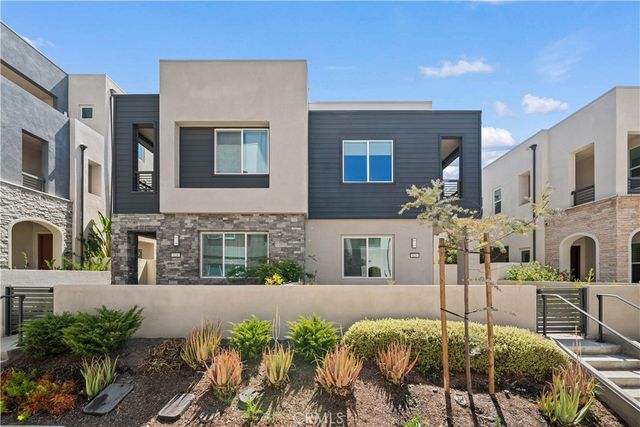 126 Baluster, Irvine, CA 92618
