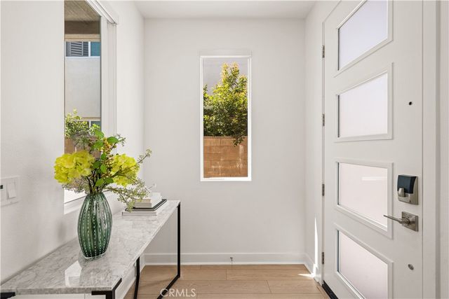 126 Baluster, Irvine, CA 92618