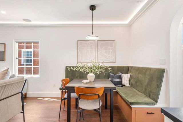 1981 9th Ave, Sacramento, CA 95818