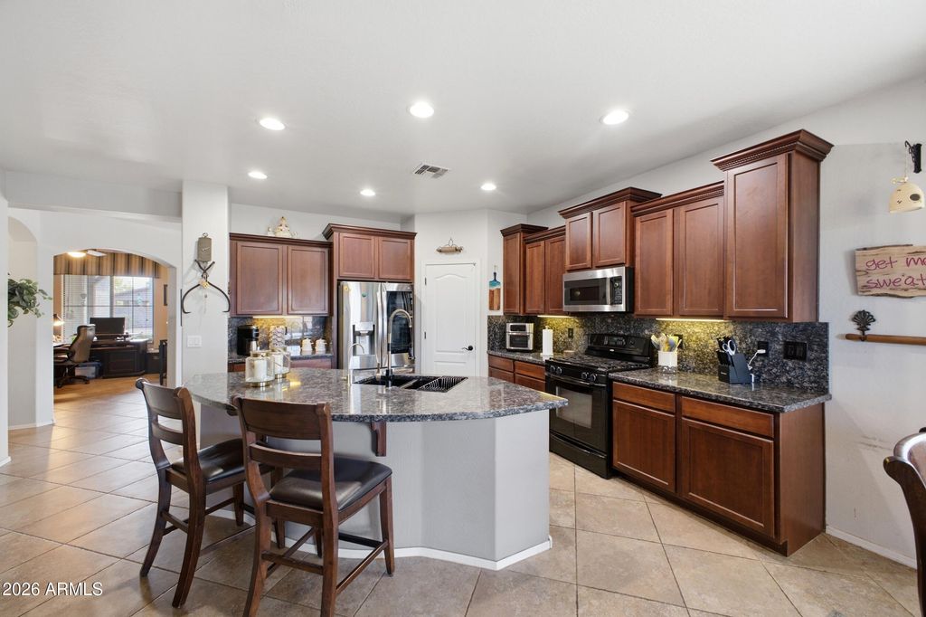 18744 N ARBOR Drive, Maricopa, AZ 85138 — photo 5