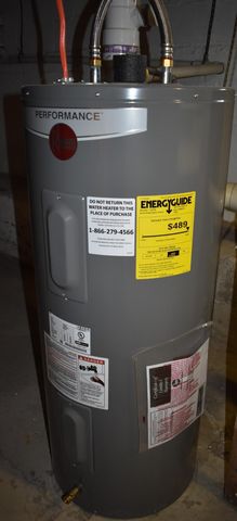 219 W Bancroft Avenue, Fergus Falls, MN 56537