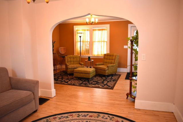 219 W Bancroft Avenue, Fergus Falls, MN 56537