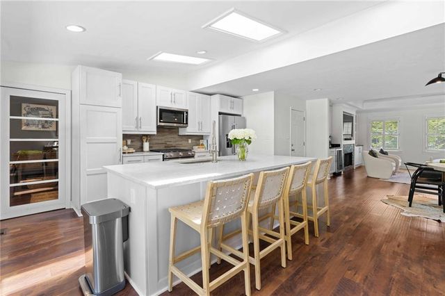 2659 S Bamby Lane, Atlanta, GA 30319