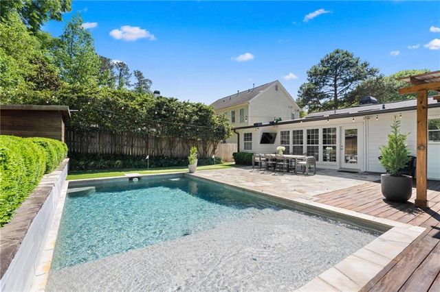 2659 S Bamby Lane, Atlanta, GA 30319