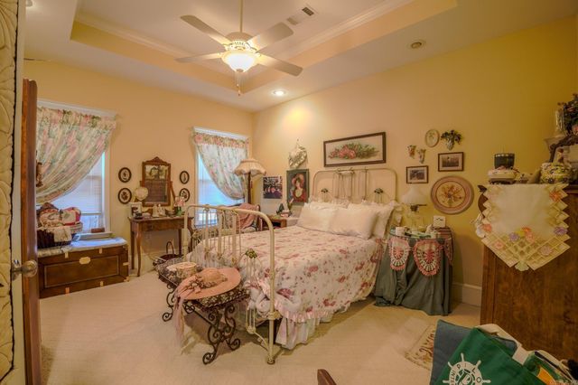 2109 Stagecoach Village Crt, Little Rock, AR 72210