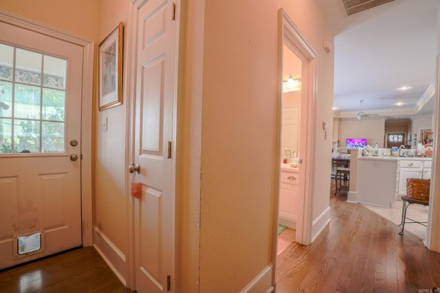 2109 Stagecoach Village Crt, Little Rock, AR 72210