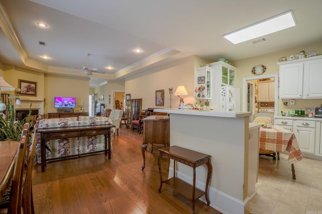 2109 Stagecoach Village Crt, Little Rock, AR 72210