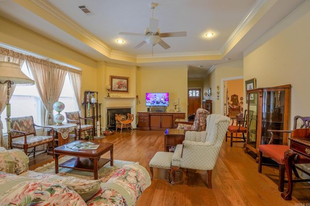 2109 Stagecoach Village Crt, Little Rock, AR 72210