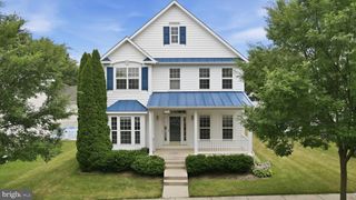 341 BULLSKIN ST, Charles Town, WV 25414