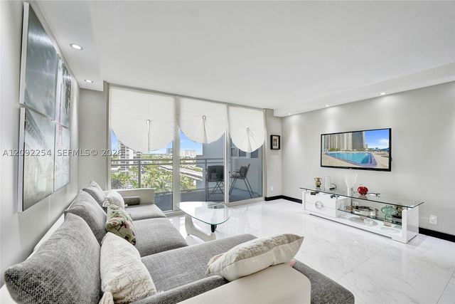 2030 S Ocean Dr 701, Hallandale Beach, FL 33009