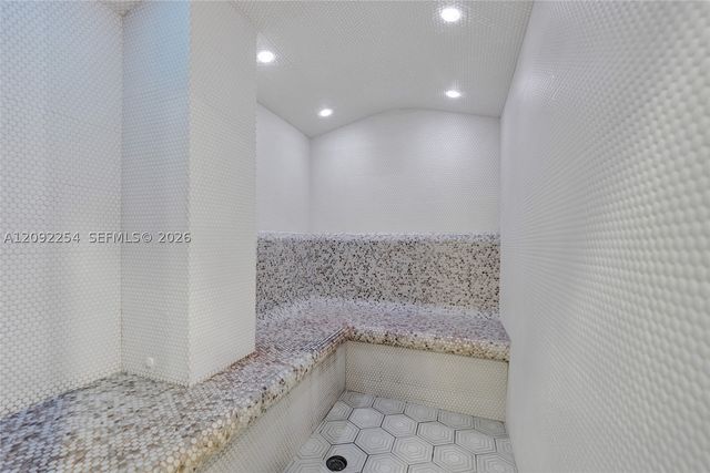 2030 S Ocean Dr 701, Hallandale Beach, FL 33009