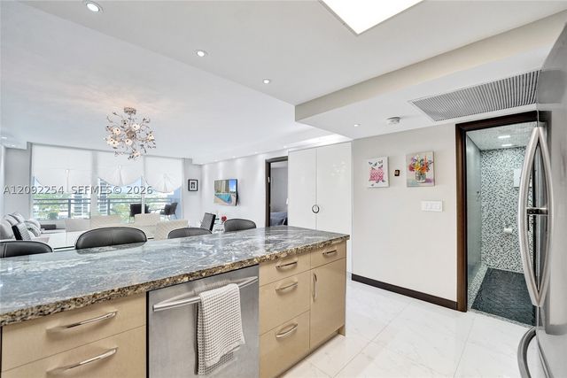 2030 S Ocean Dr 701, Hallandale Beach, FL 33009