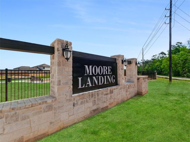 11618 Lazy Oaks Creek Drive, Magnolia, TX 77354