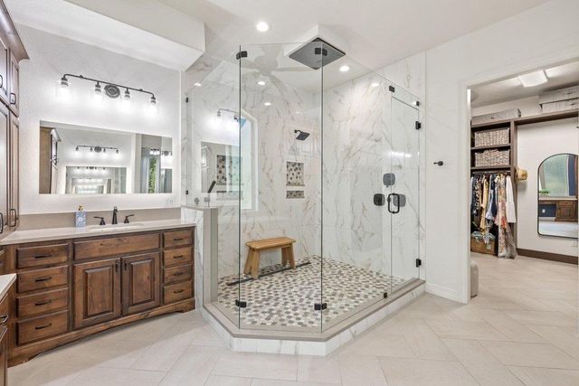8705 Ambrosia DR, Austin, TX 78738