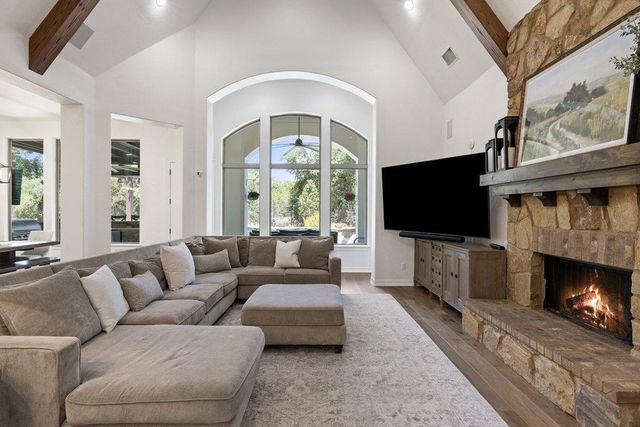 8705 Ambrosia DR, Austin, TX 78738